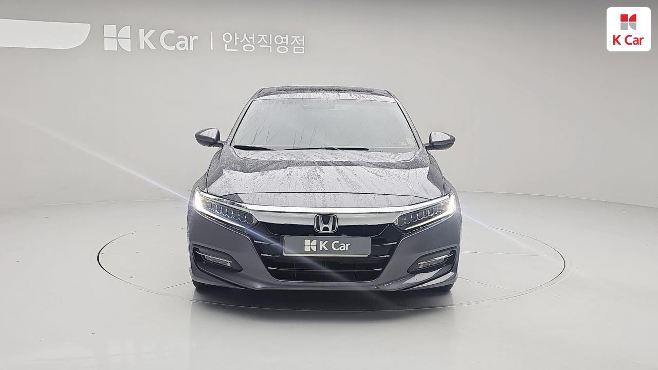 HONDA Accord (10th Generation) 2.0 Hybrid