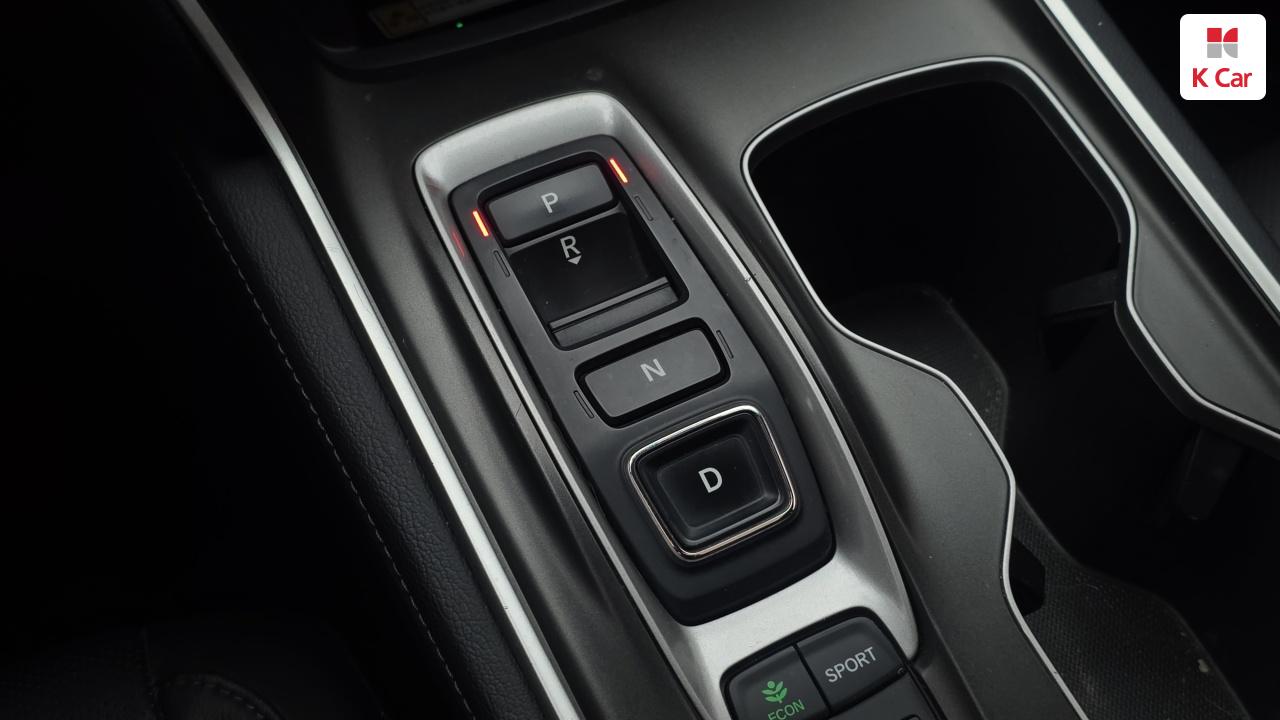 HONDA Accord (10th Generation) 2.0 Hybrid