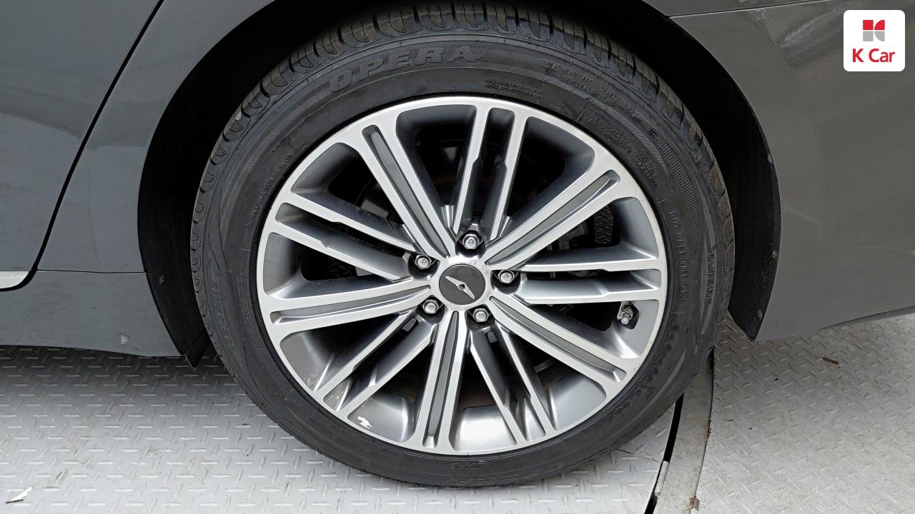 GENESIS G80 3.3 GDi AWD