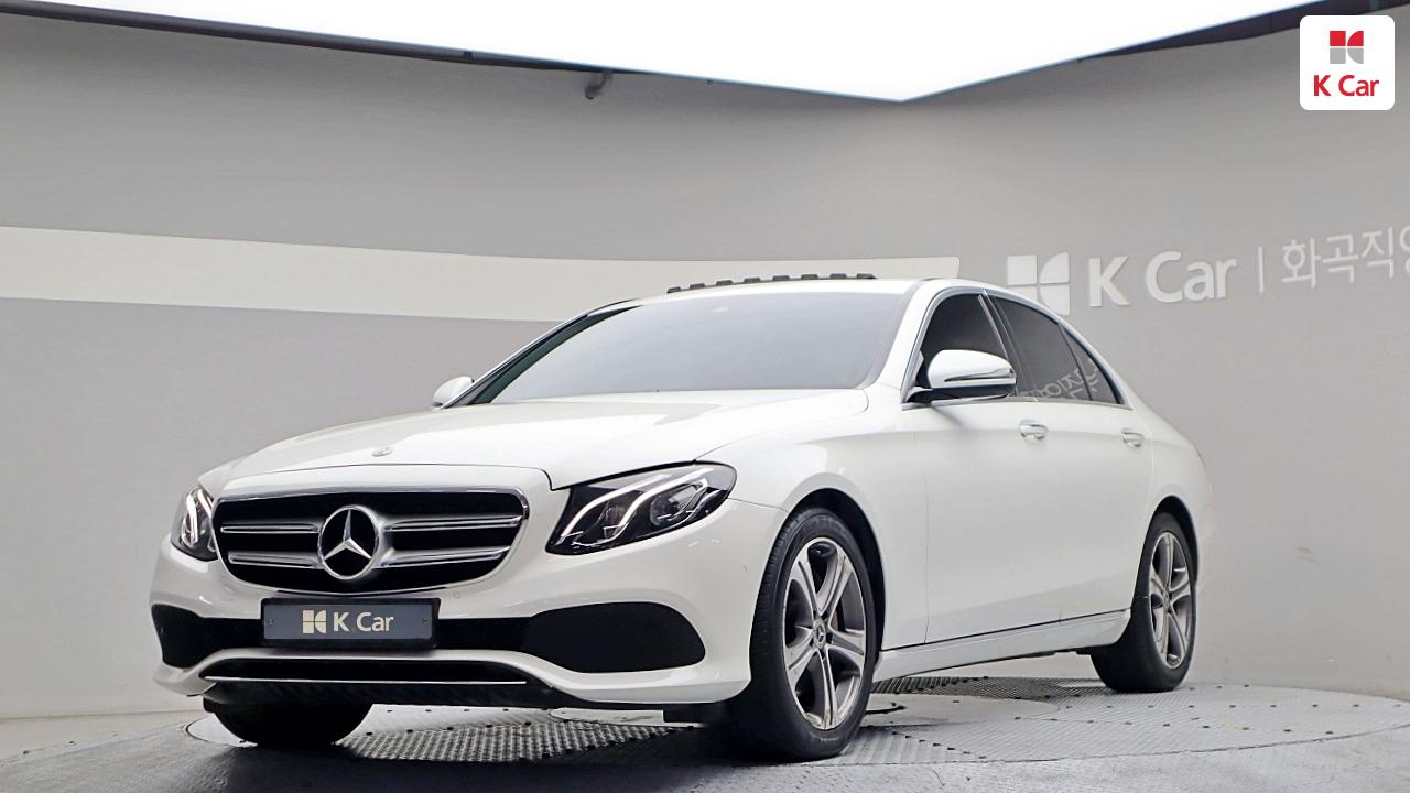 BENZ E-Class (5th Generation) E300