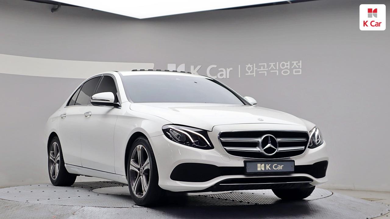 BENZ E-Class (5th Generation) E300