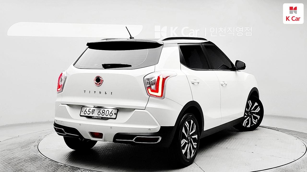 KG MOBILITY(SSANGYONG) Tivoli Armour 1.6 Gasoline