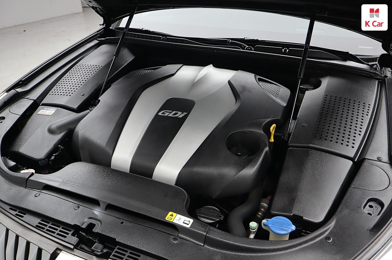 HYUNDAI Ecuus (New Model) VS380
