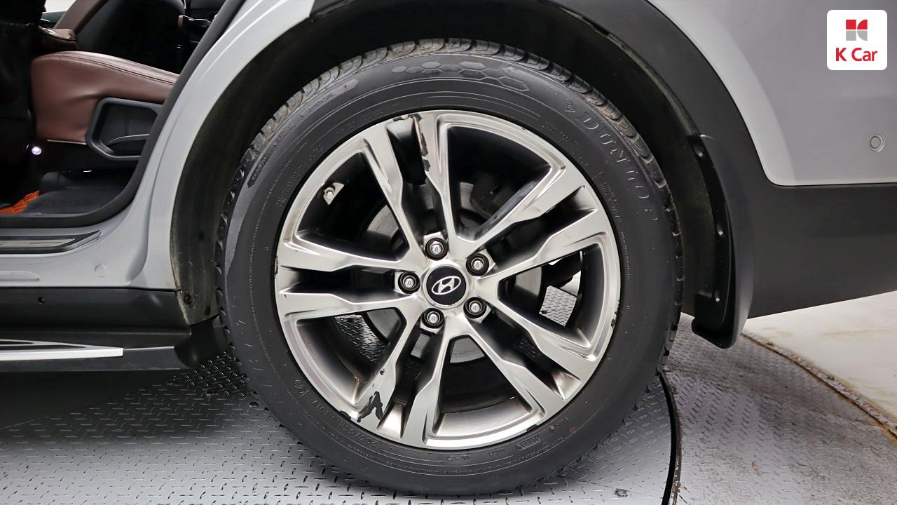 HYUNDAI The New Maxcruz Diesel 2.2 4WD