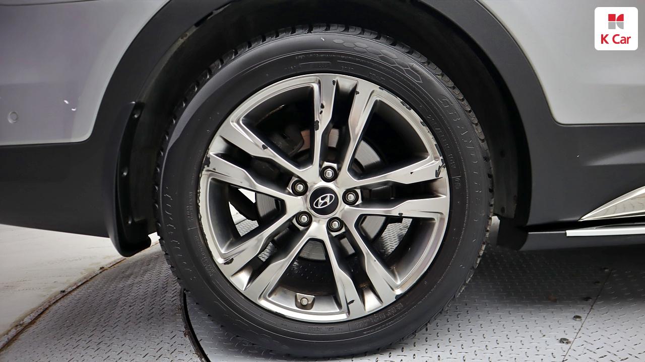 HYUNDAI The New Maxcruz Diesel 2.2 4WD