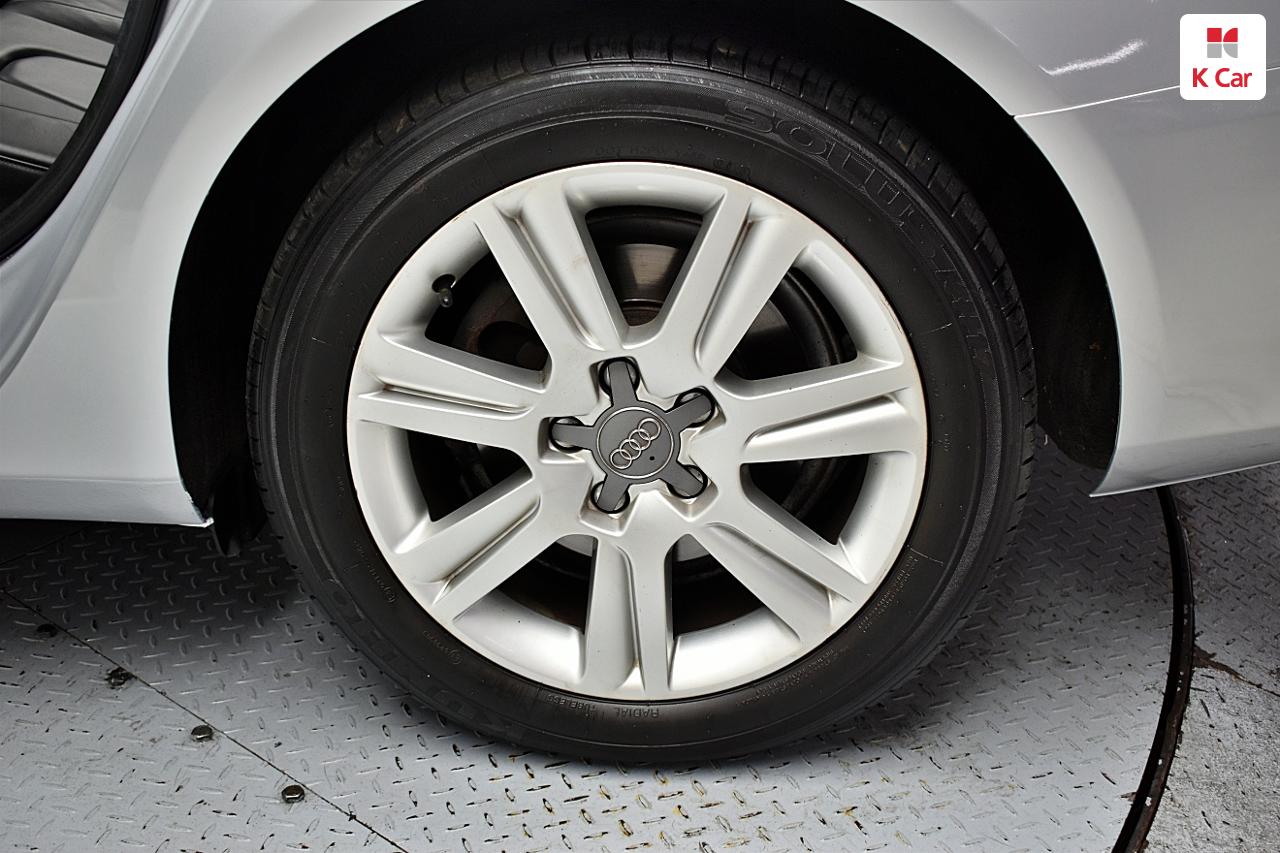VW/AUDI A4 (4th Generation) 2.0 TFSI