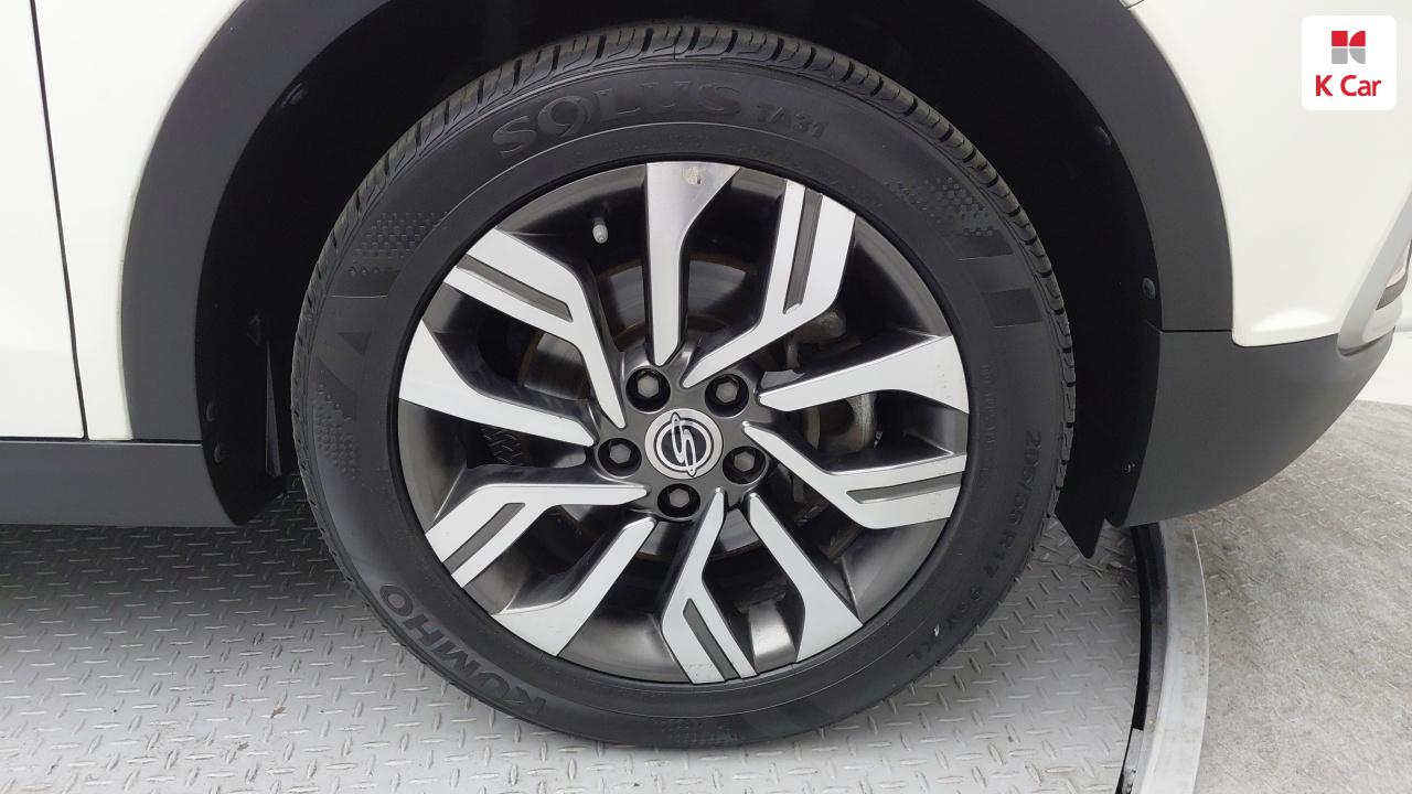 KG MOBILITY(SSANGYONG) Tivoli Air Gasoline 2WD