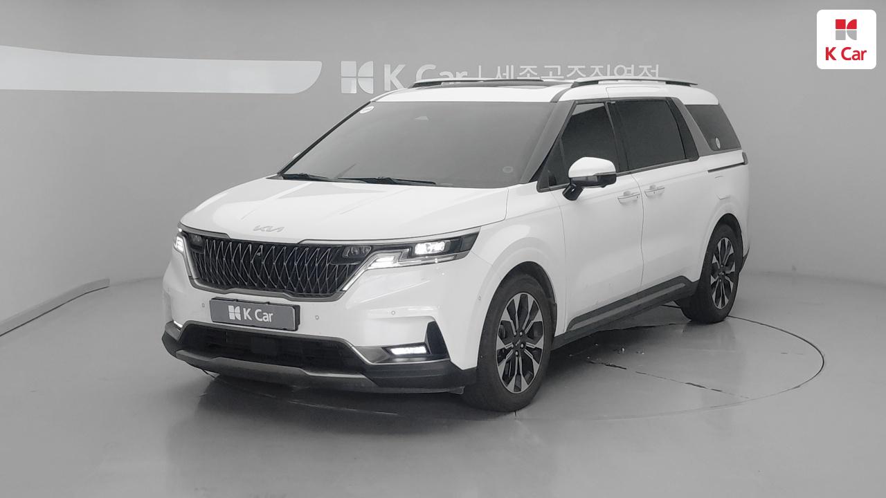 KIA New Carnival 9-Seater Diesel