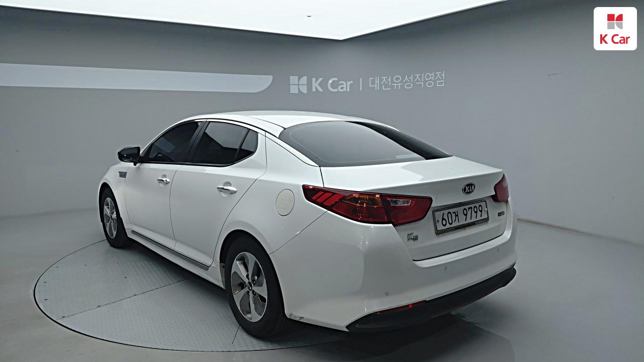 KIA K5 Hybrid 500h Luxury