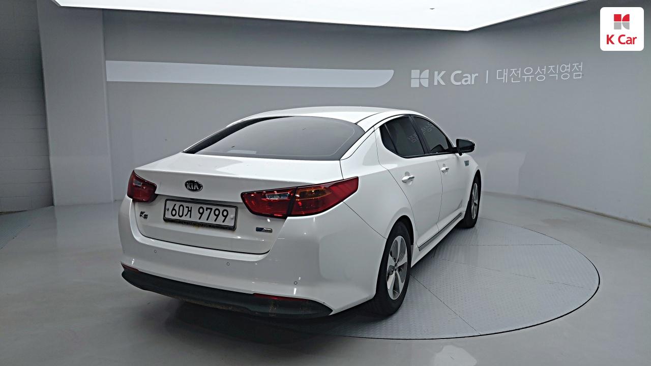 KIA K5 Hybrid 500h Luxury