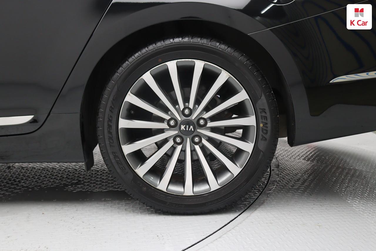 KIA The New K7 2.4 GDI