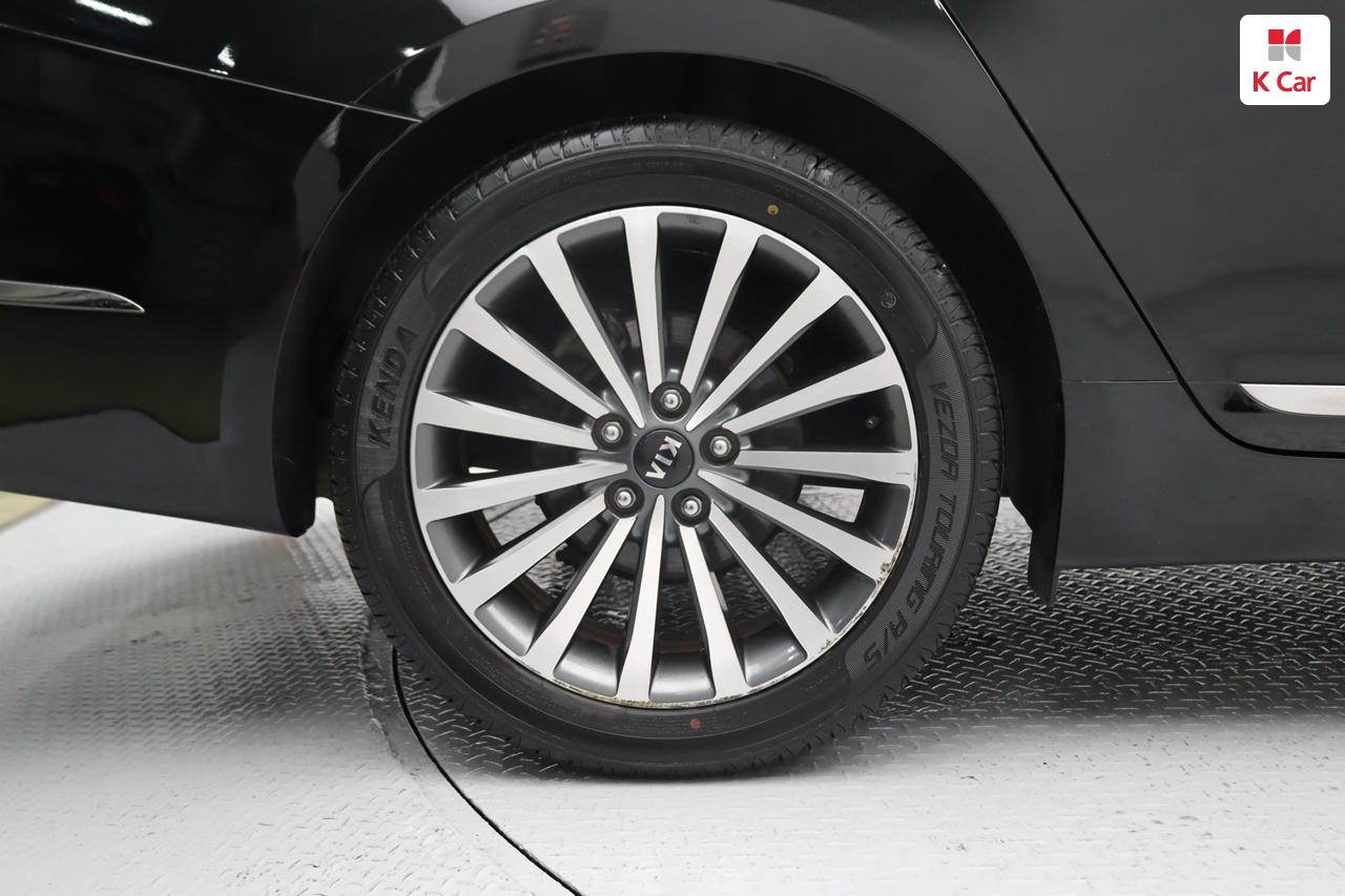 KIA The New K7 2.4 GDI