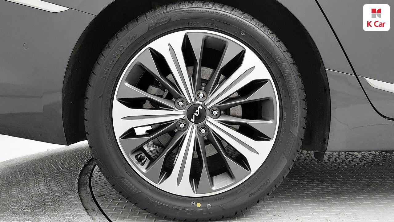KIA K8 Hybrid HEV