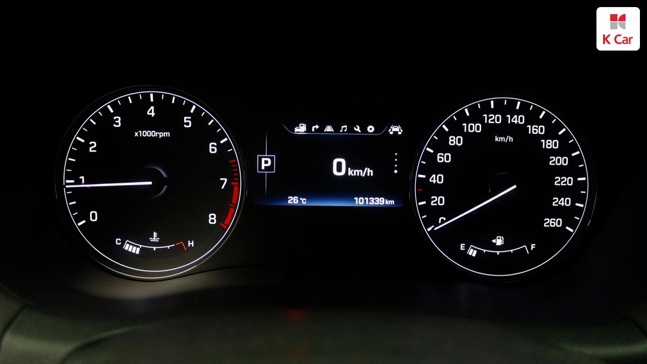 HYUNDAI Genesis DH G330