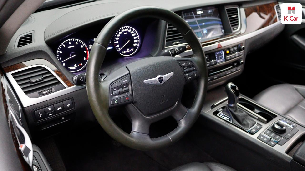 HYUNDAI Genesis DH G330