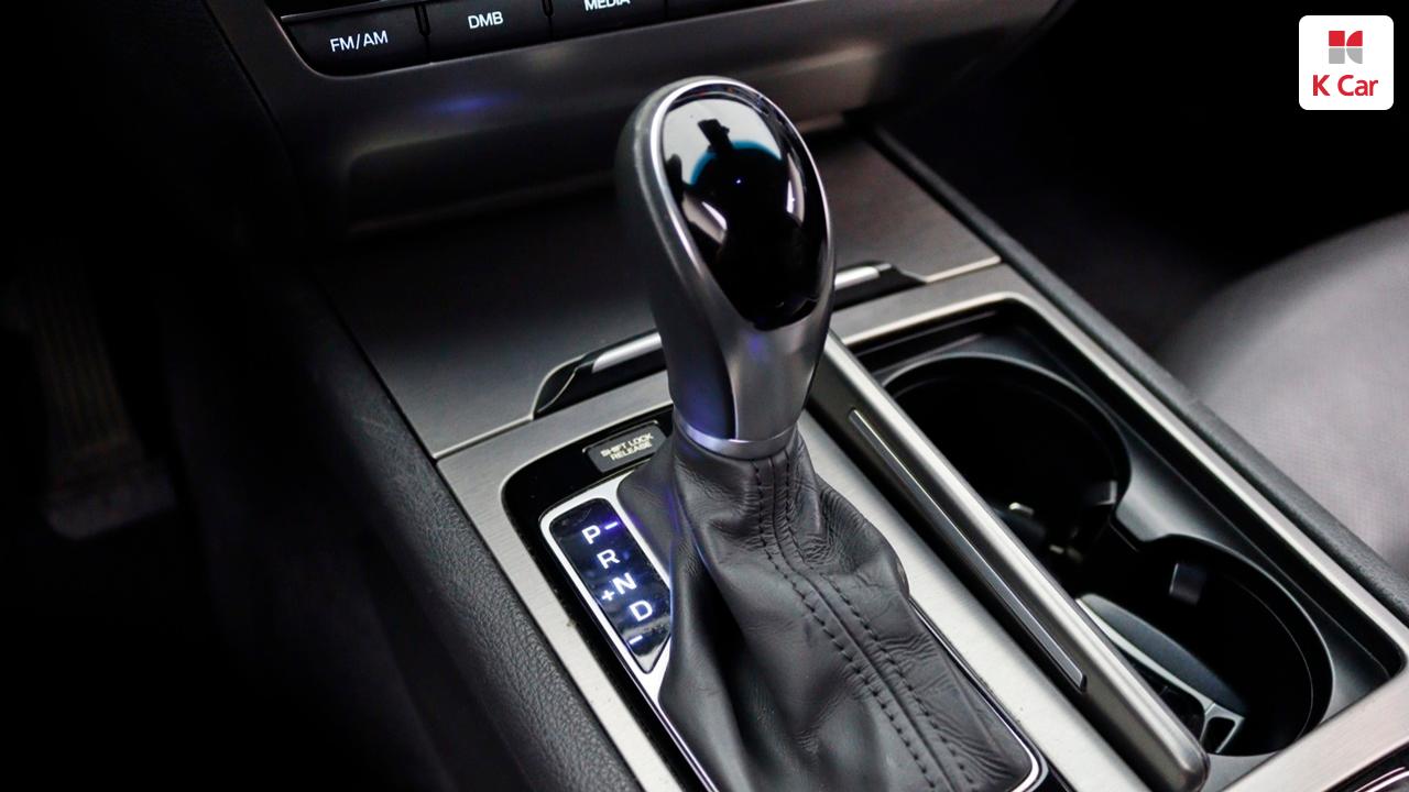 HYUNDAI Genesis DH G330