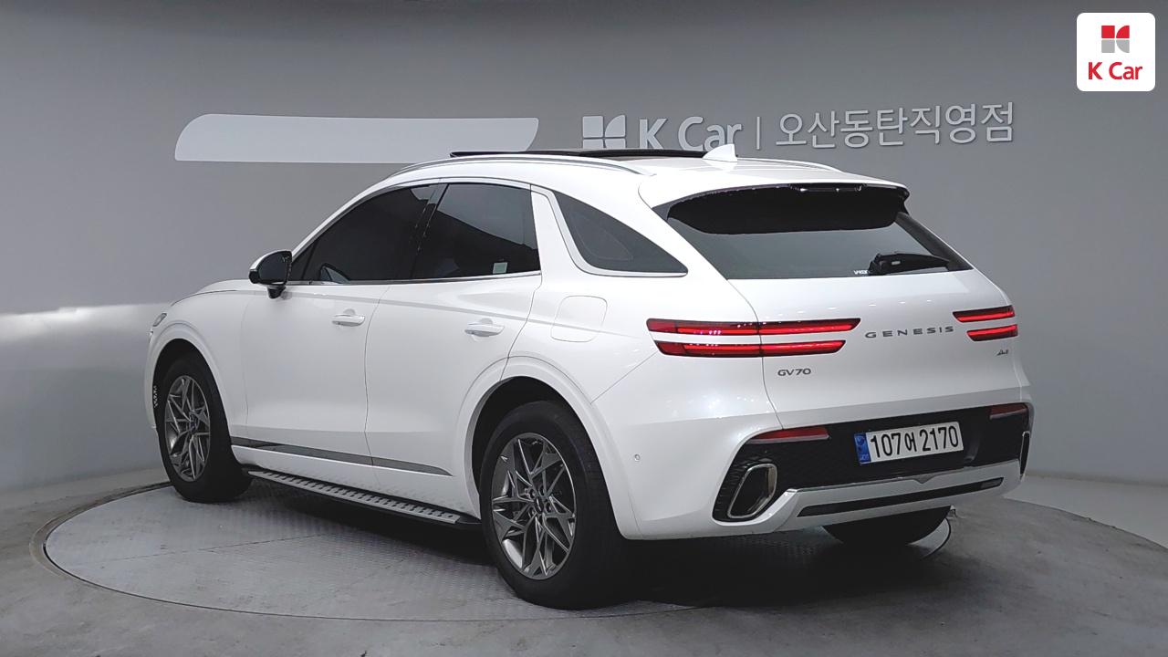 GENESIS GV70 2.5T AWD