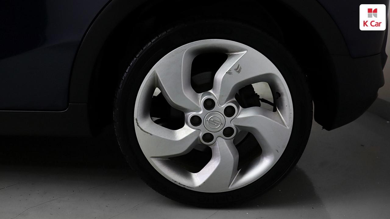 KG MOBILITY(SSANGYONG) Tivoli Gasoline 2WD