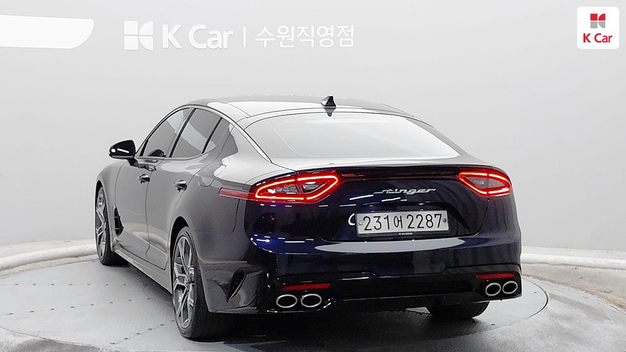 KIA Stinger 2.0 Turbo