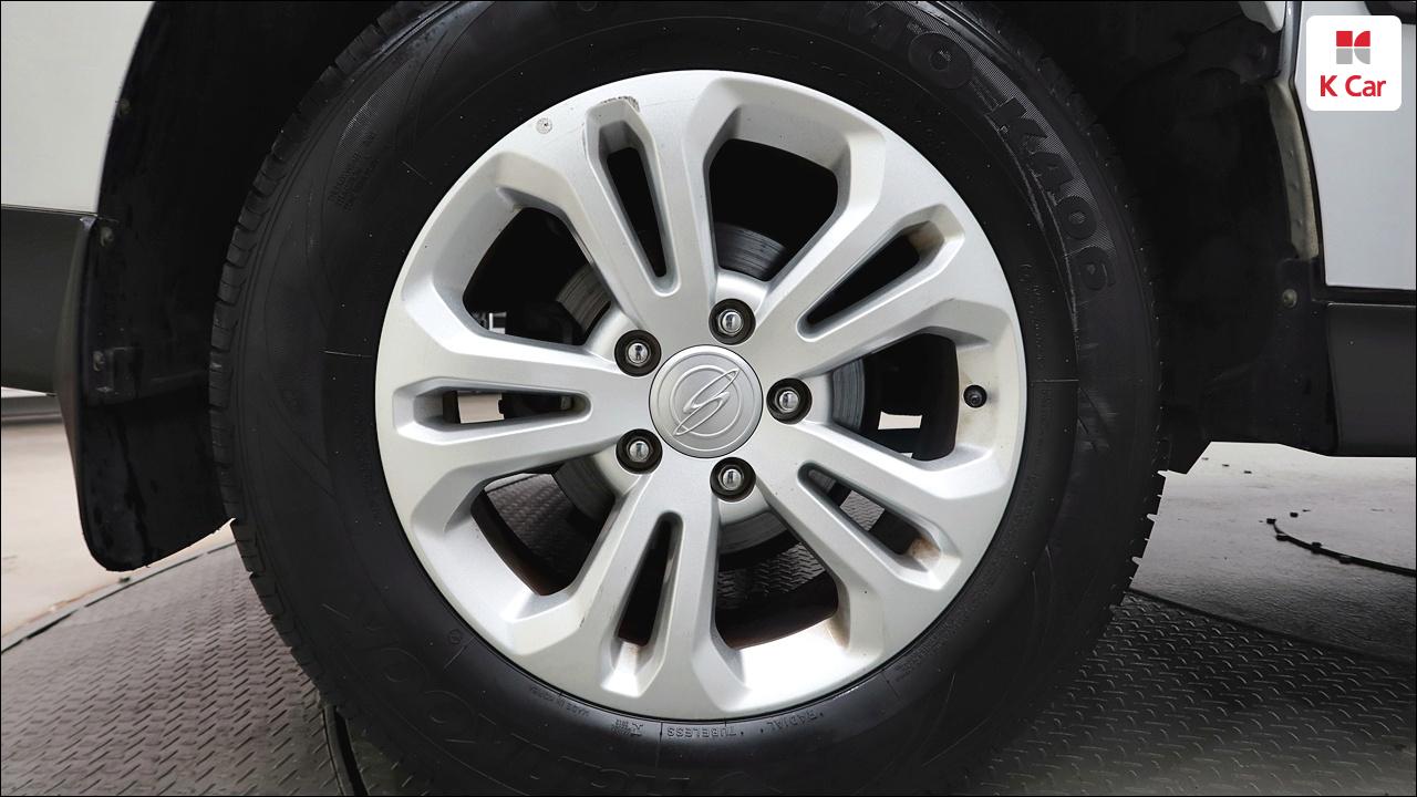 KGM 더 뉴 코란도 스포츠 2.2 CX7 4WD 비젼