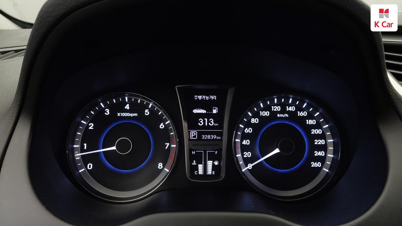 HYUNDAI Grandeur HG HG 240