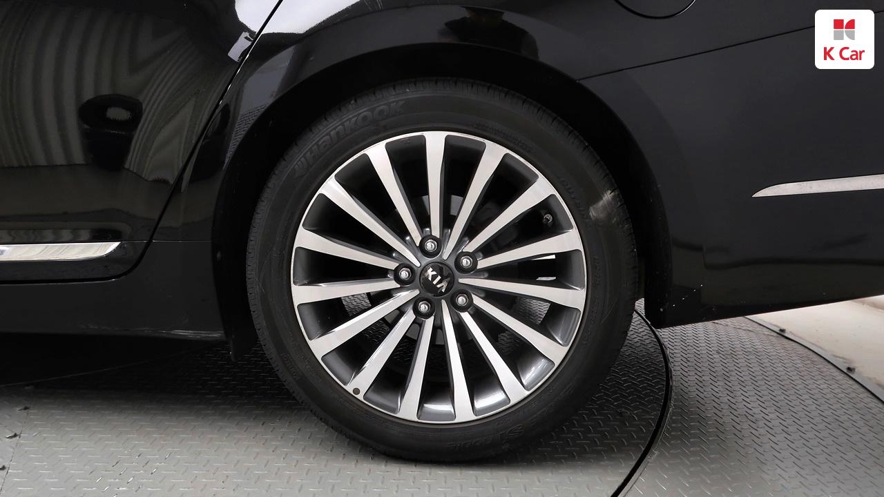 KIA The New K7 2.4 GDI