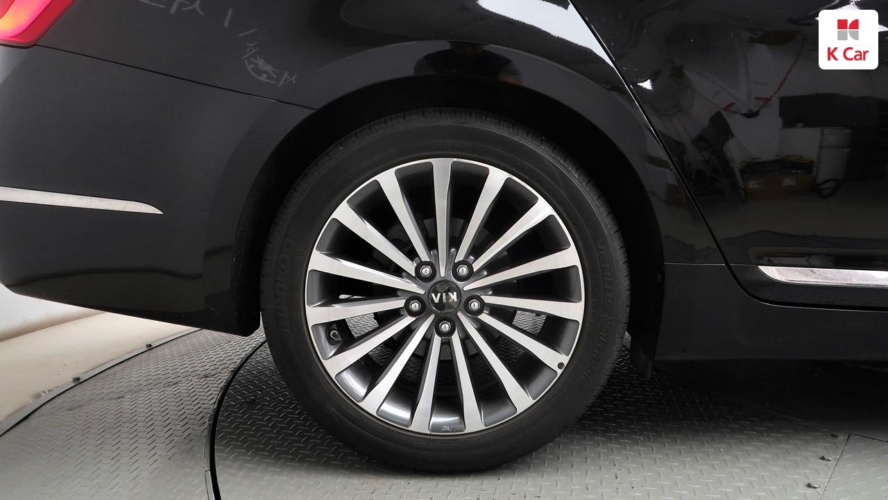 KIA The New K7 2.4 GDI