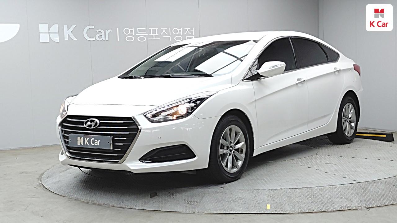 HYUNDAI The New I40 Saloon 2.0 GDI