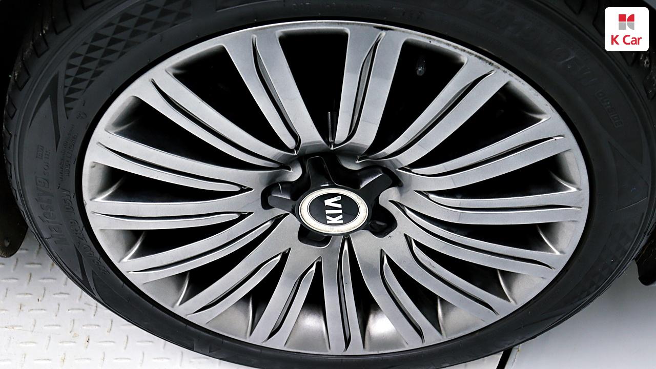 KIA K9 3.3 GDI
