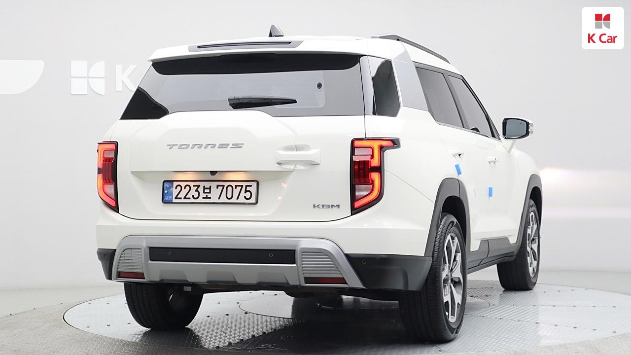 KGM 토레스 가솔린 1.5 2WD T7