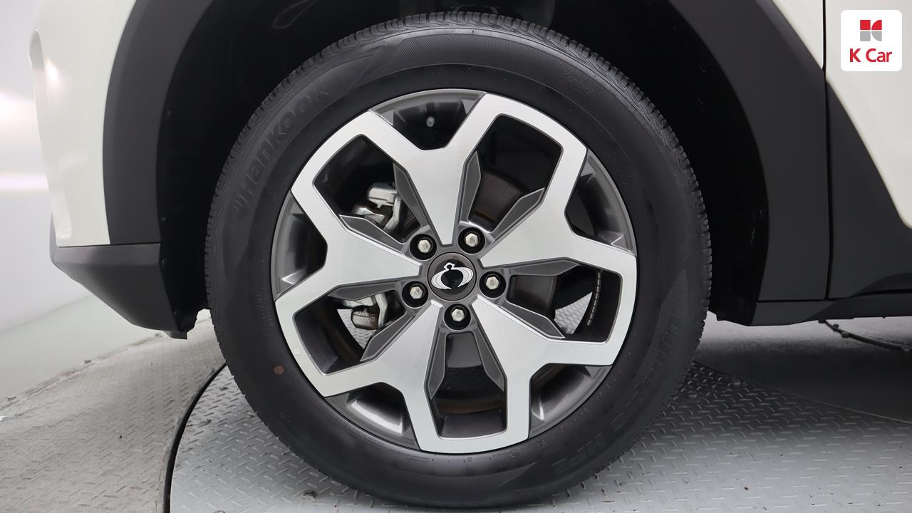 KGM 토레스 가솔린 1.5 2WD T7