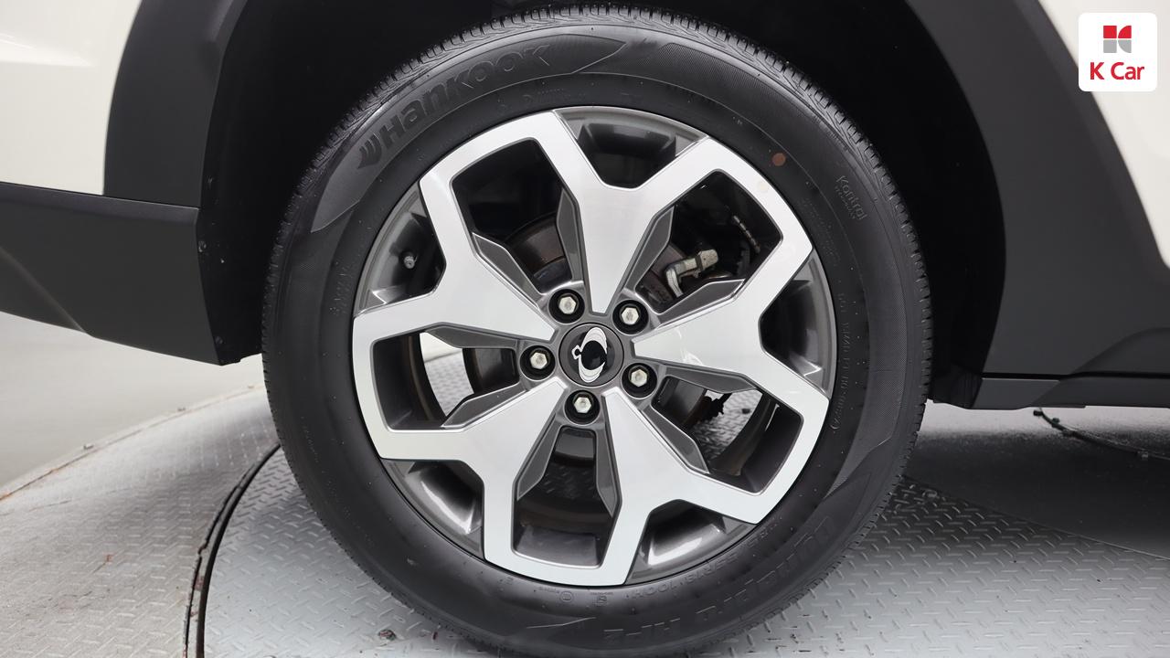 KGM 토레스 가솔린 1.5 2WD T7