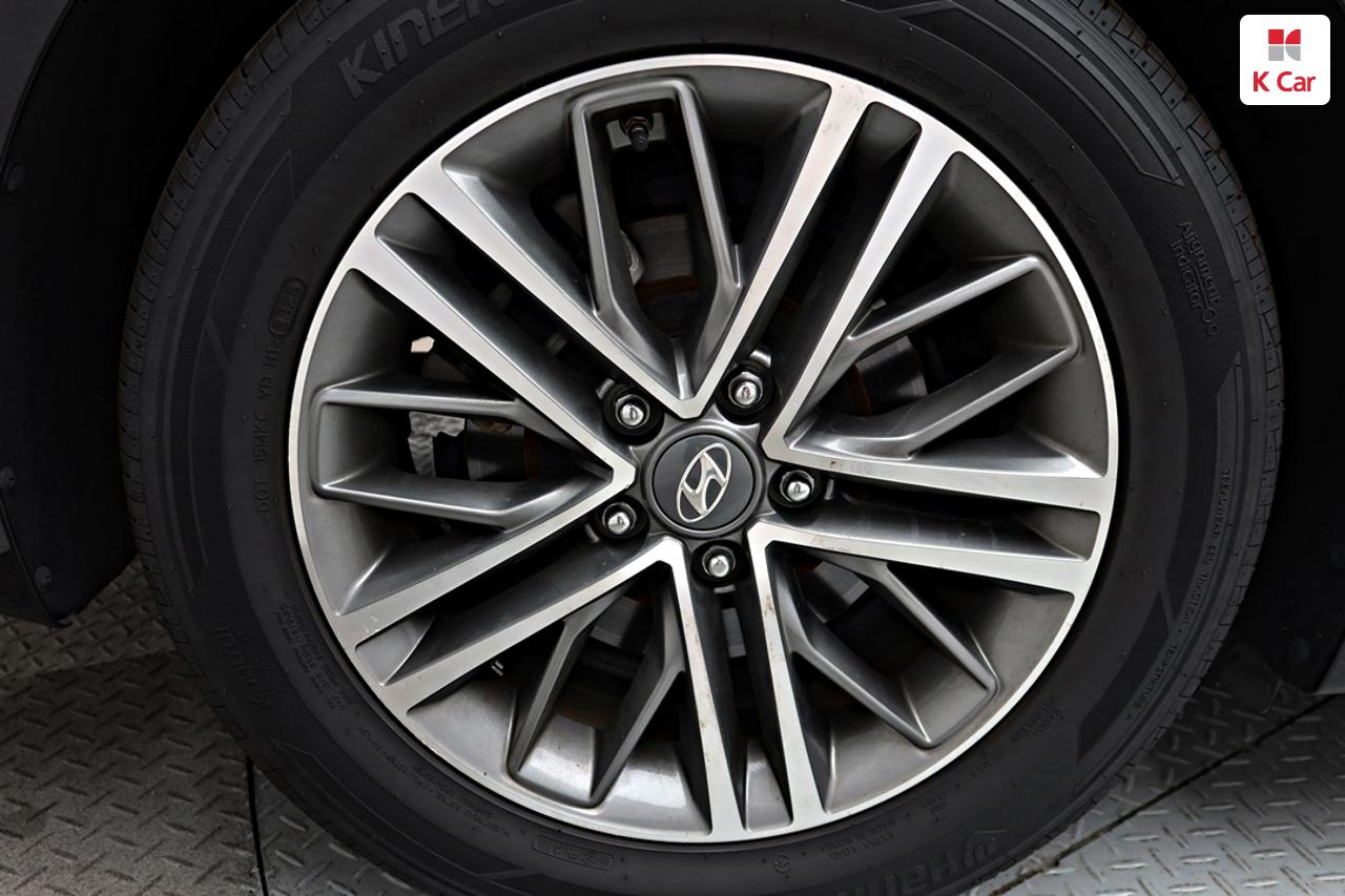 HYUNDAI Grandeur IG 2.4 GDI