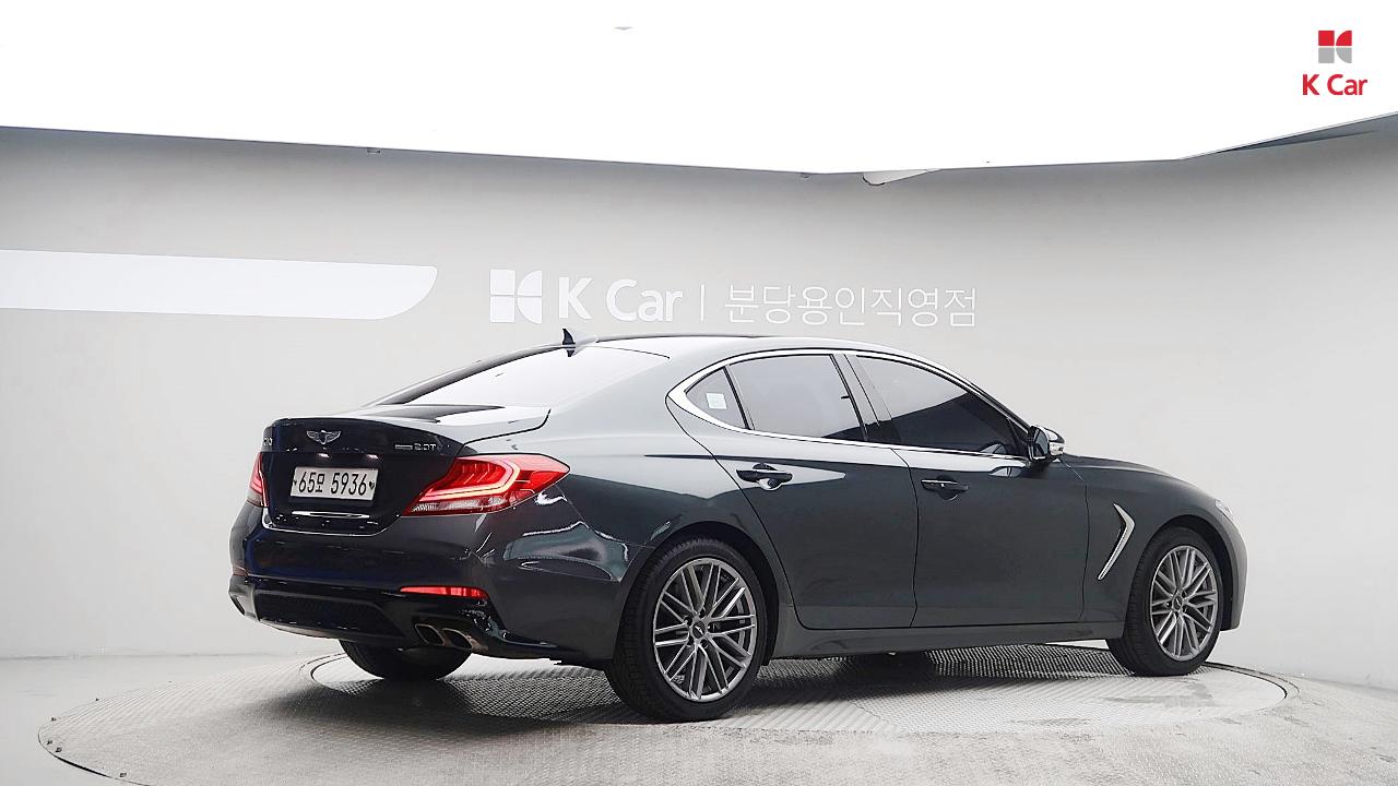제네시스 G70 2.0T AWD 슈프림