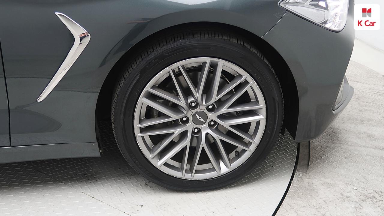제네시스 G70 2.0T AWD 슈프림