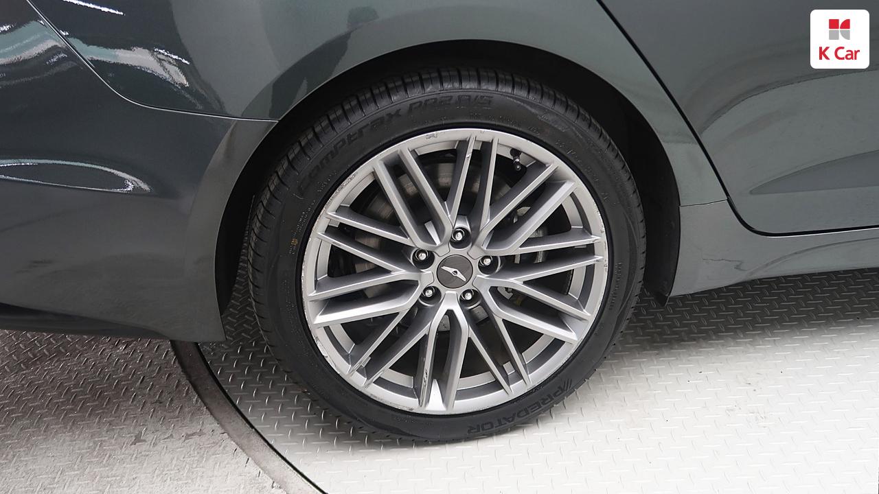 제네시스 G70 2.0T AWD 슈프림