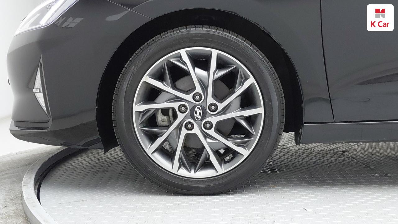 HYUNDAI The New Avante AD 1.6 Gasoline
