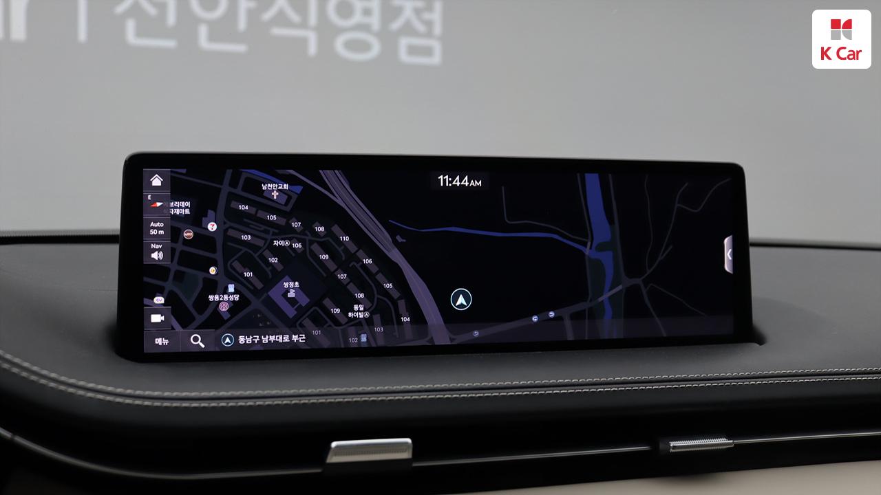 GENESIS GV70 2.5T AWD
