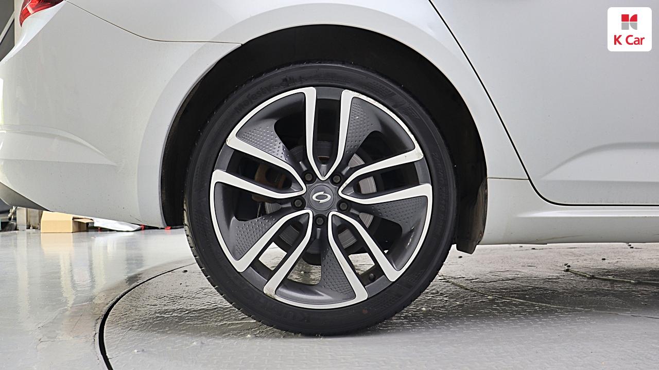 RENAULT(SAMSUNG) SM6 1.6 TCE