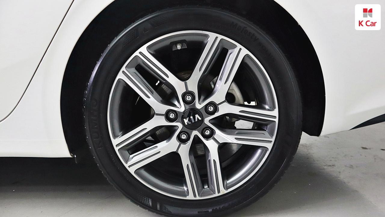 KIA All New K3 1.6 Gasoline