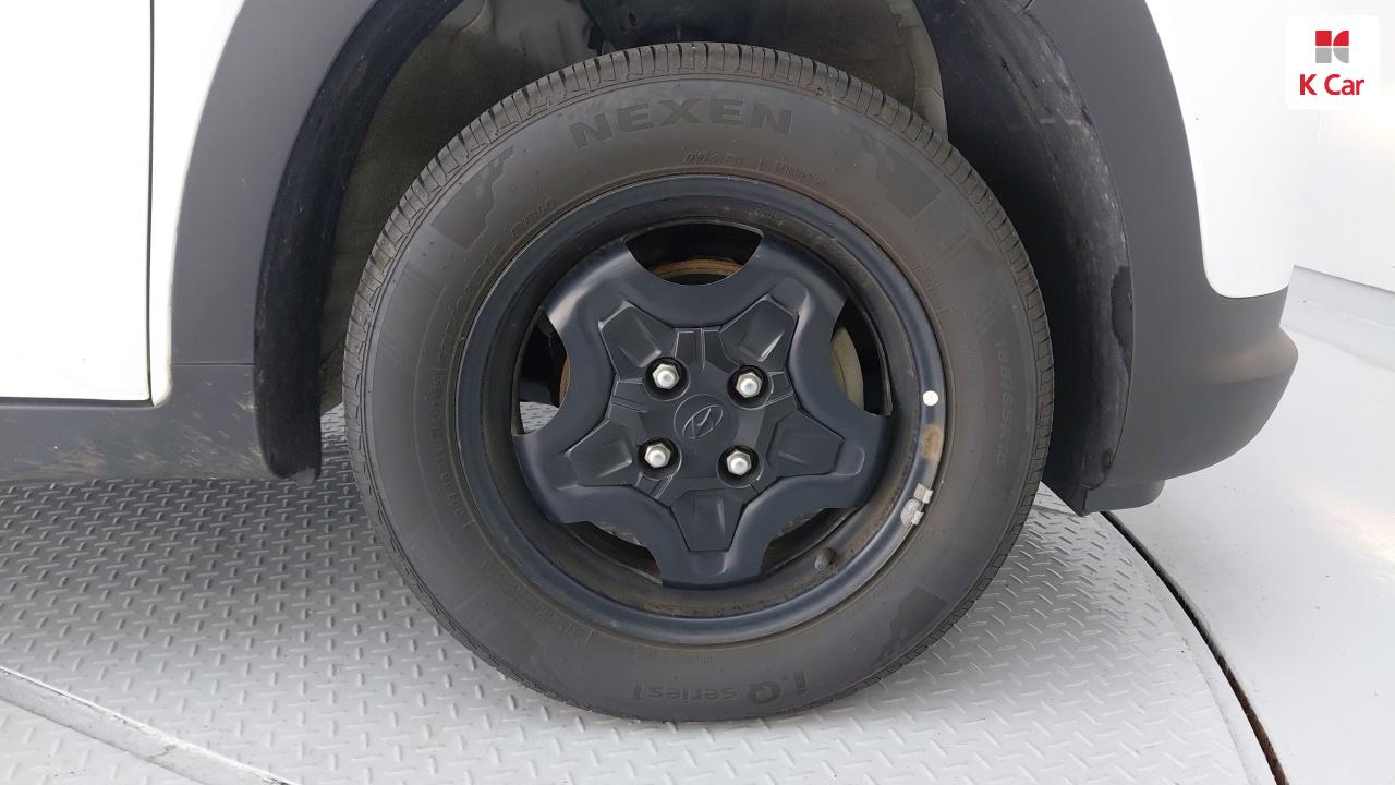 HYUNDAI CASPER Gasoline 1.0