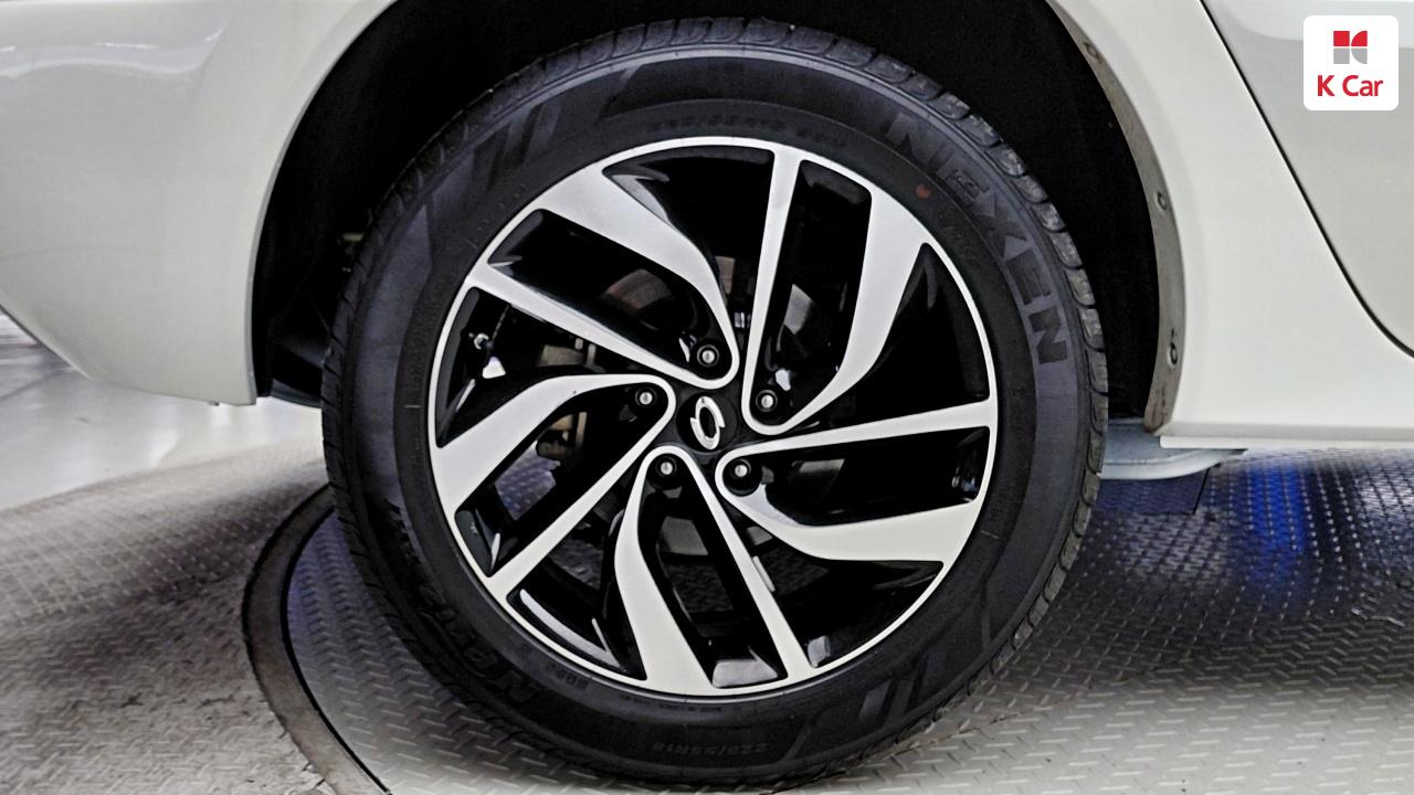 RENAULT(SAMSUNG) QM5 Neo Gasoline 2WD