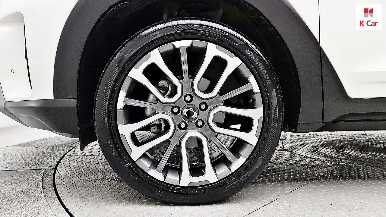 KGM 토레스 가솔린 1.5 2WD T7