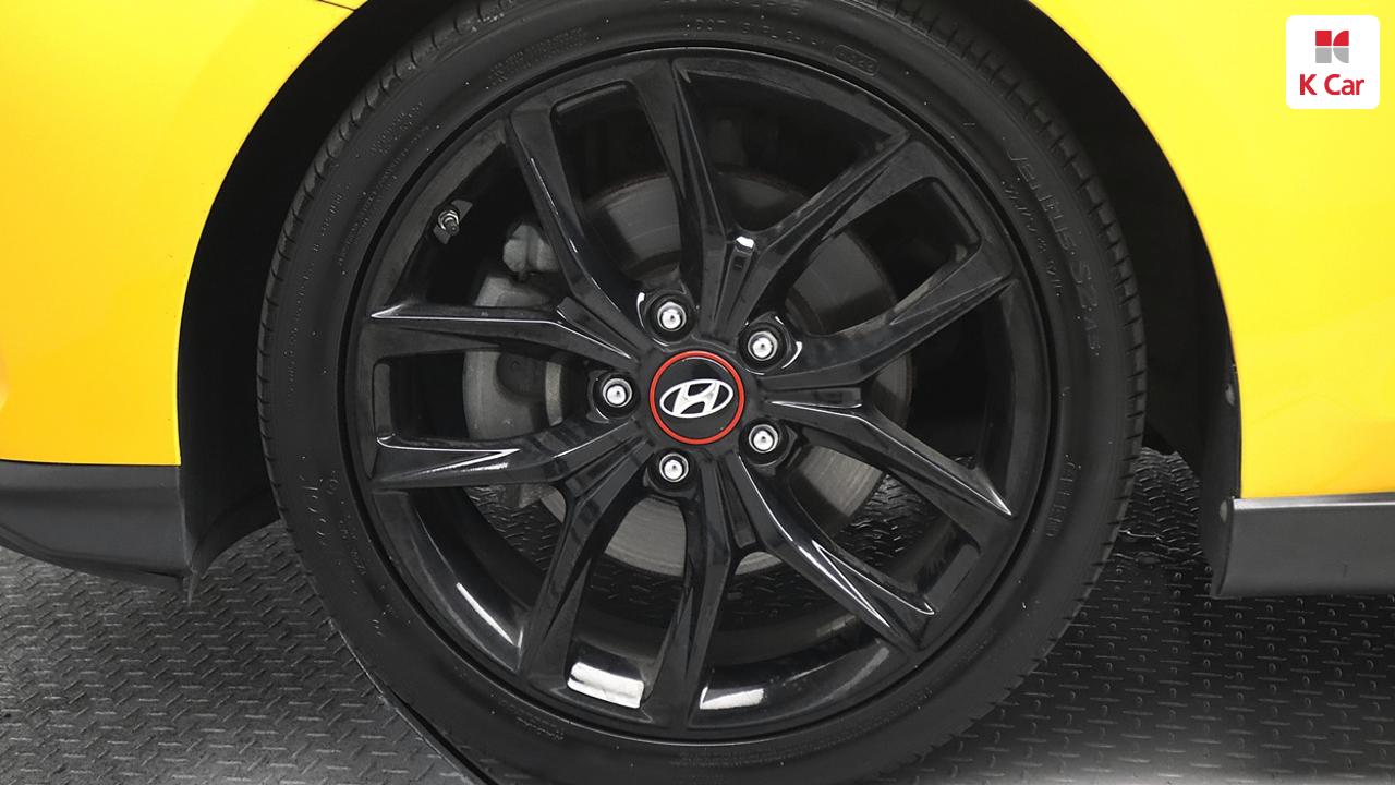HYUNDAI Veloster (New Model) 1.6 Turbo