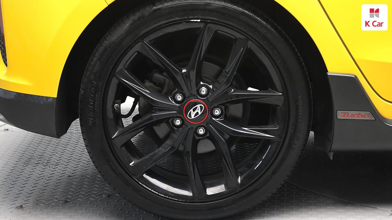 HYUNDAI Veloster (New Model) 1.6 Turbo