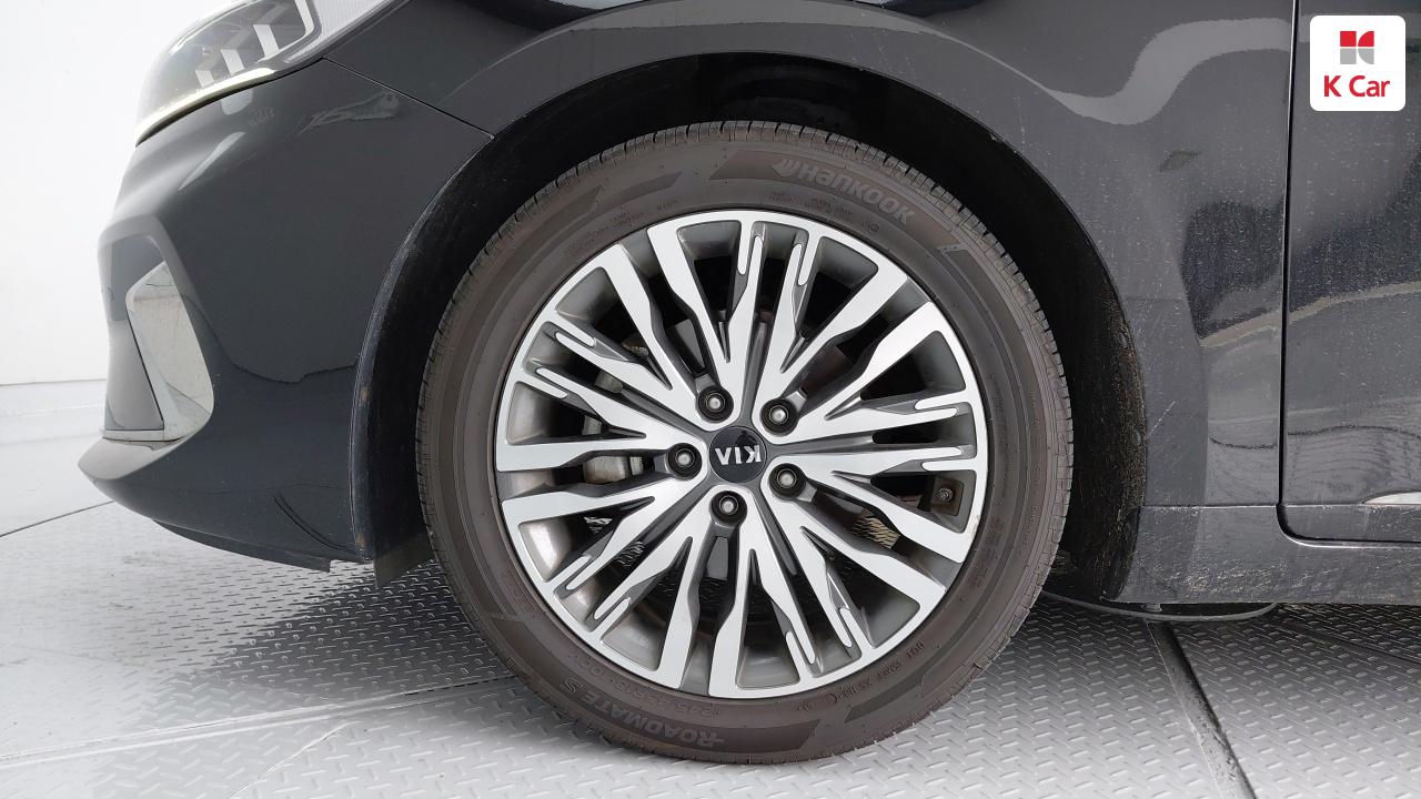 KIA K7 Premier Hybrid Signature
