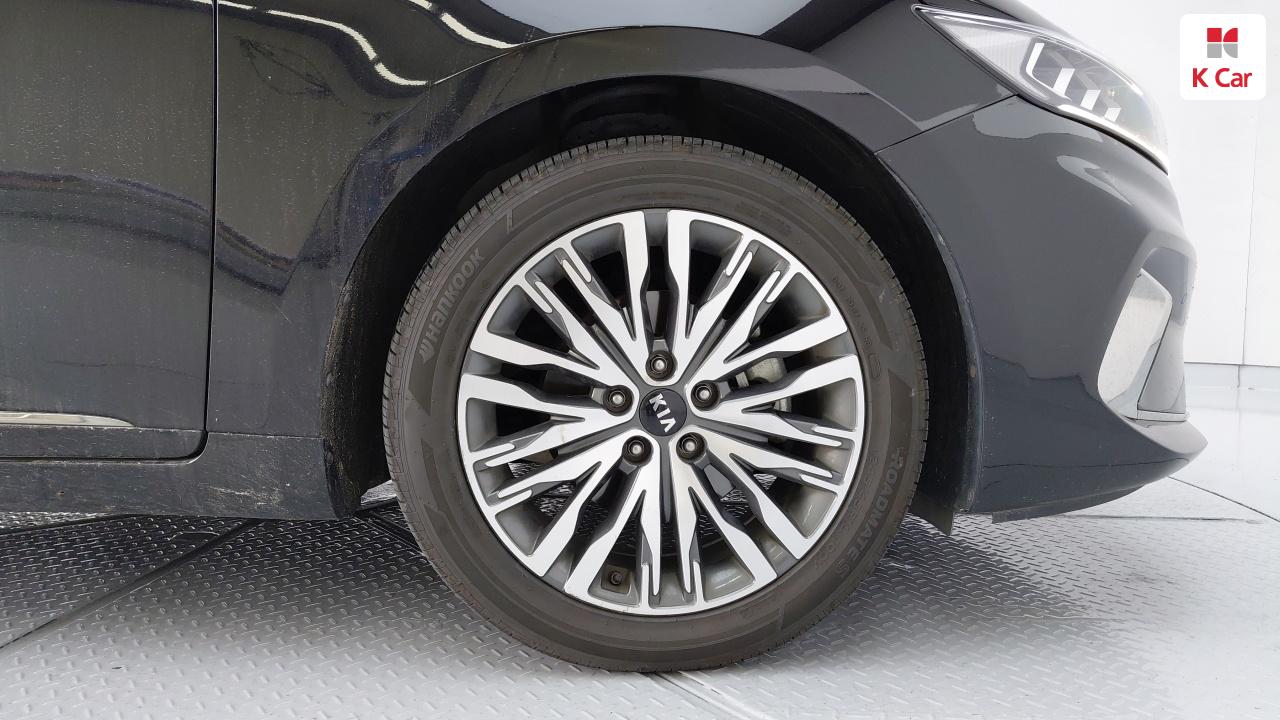 KIA K7 Premier Hybrid Signature