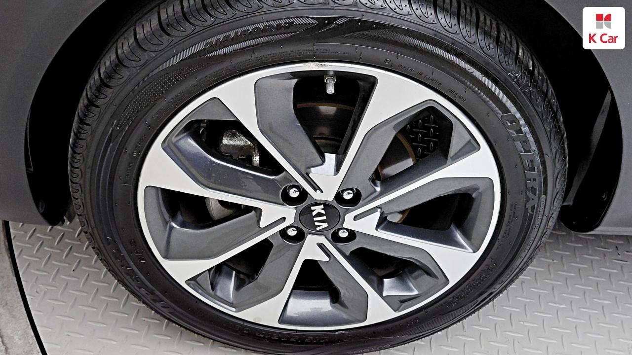KIA Stonic 1.4 Gasoline