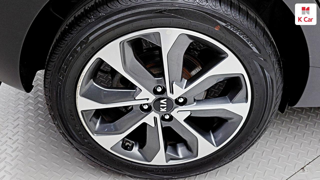 KIA Stonic 1.4 Gasoline