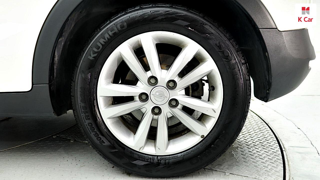 KGM 티볼리 VX 2WD